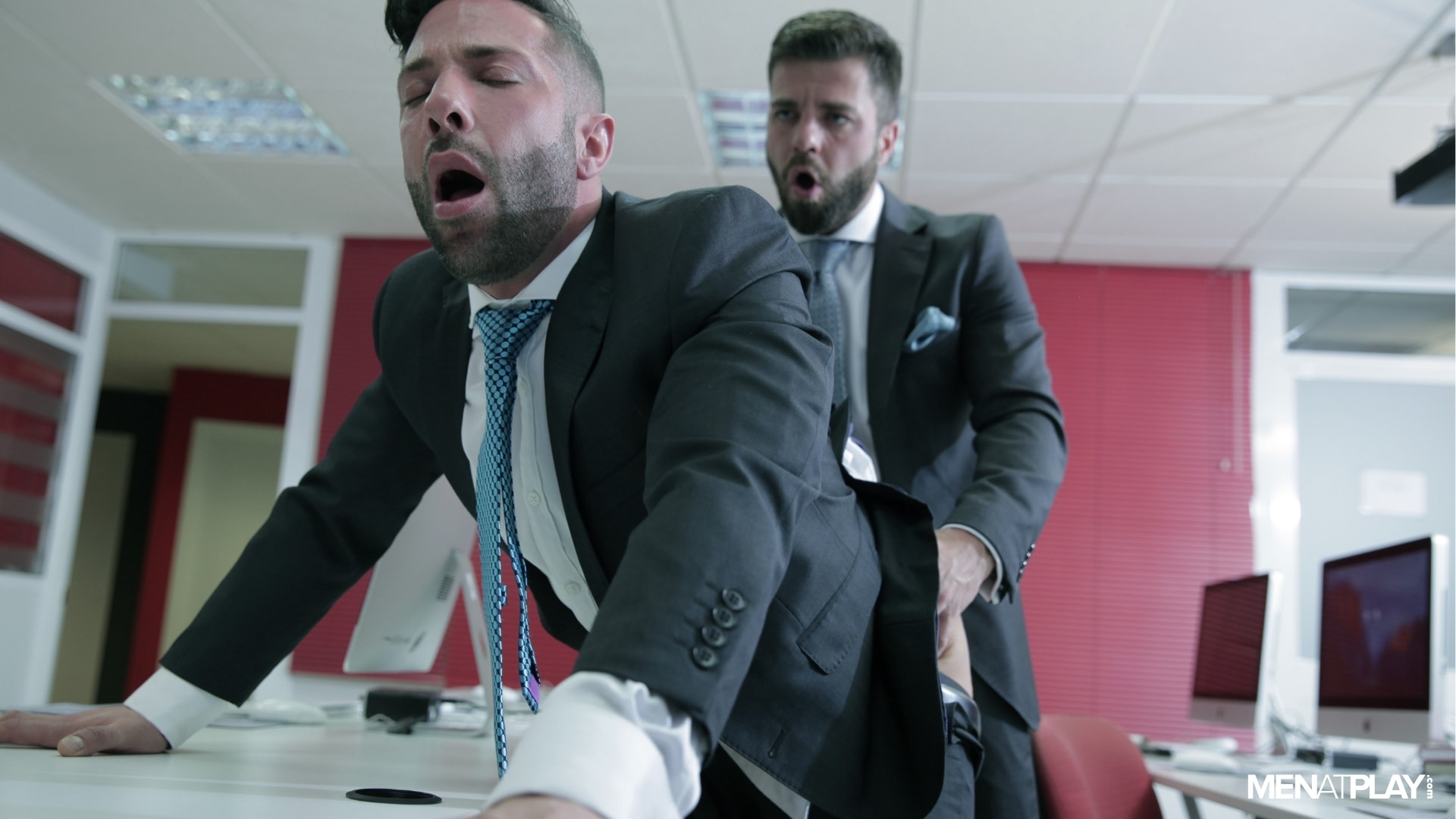 CTRL+C, Editor's Cut - MENatPLAY