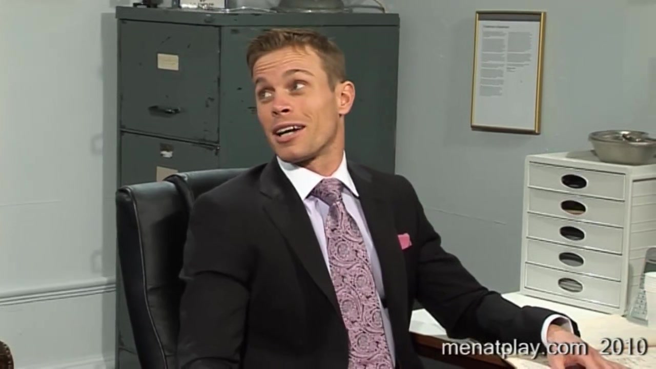 Dr. Stevens Examines Maxwell - MENatPLAY