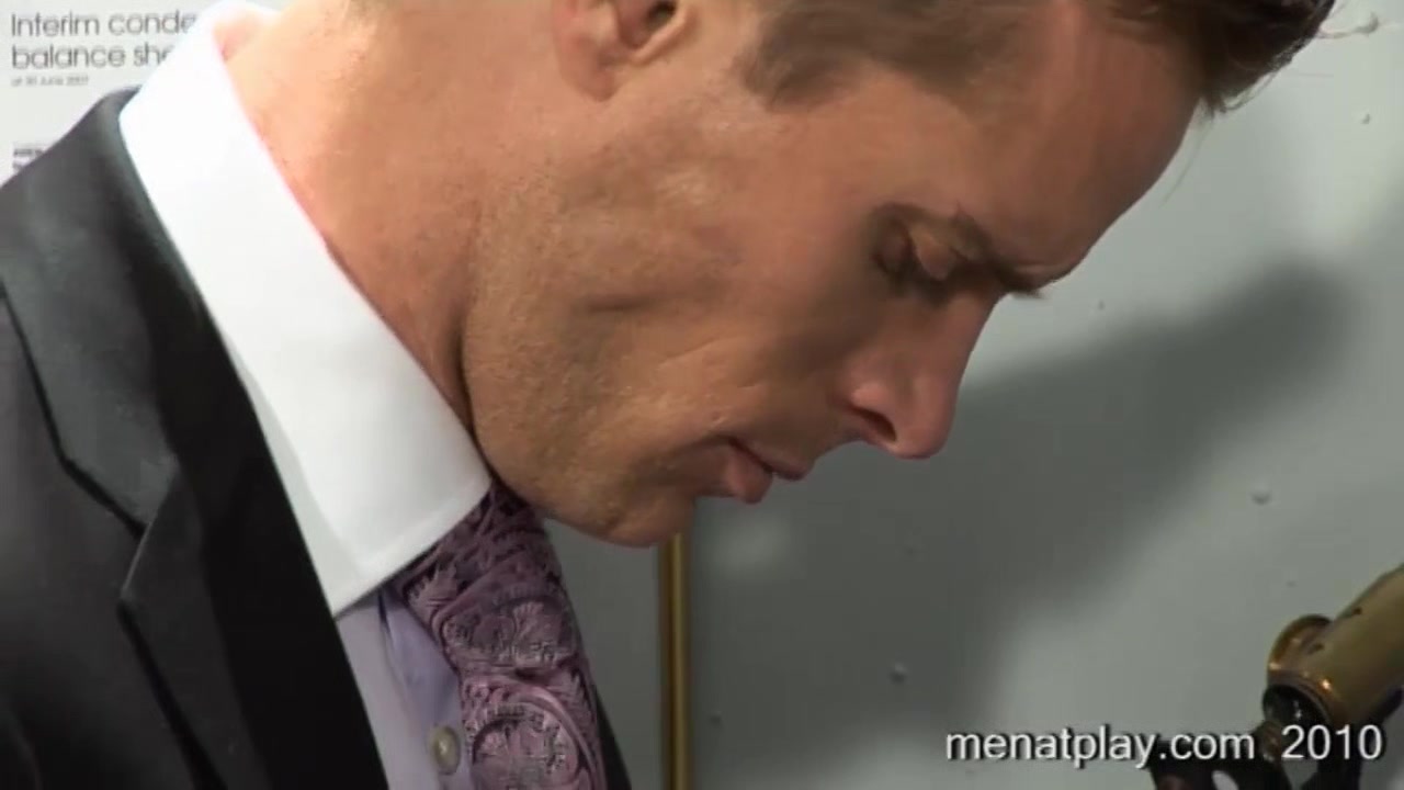Dr. Stevens Examines Maxwell - MENatPLAY