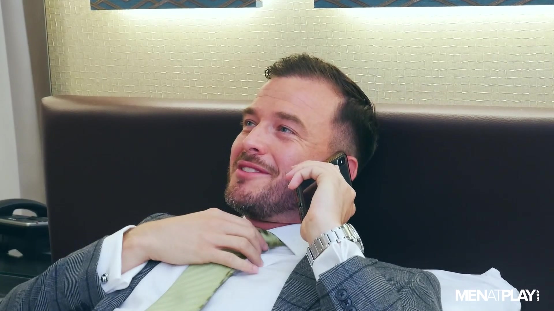 Hotel-X: Room Service - MENatPLAY