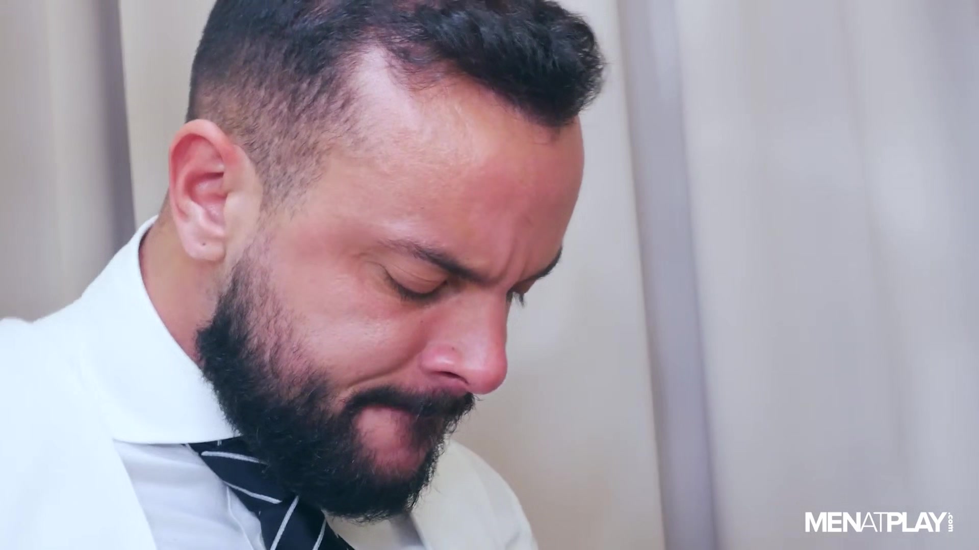 Hotel-X: Room Service - MENatPLAY