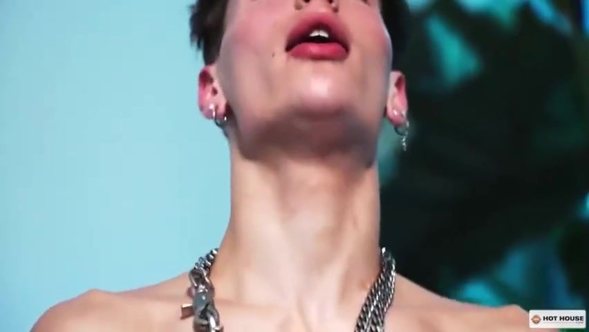 Femboy E Seu Bbc: Massagem