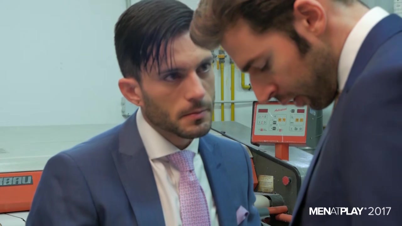 Pure Suit: Revival - MENatPLAY