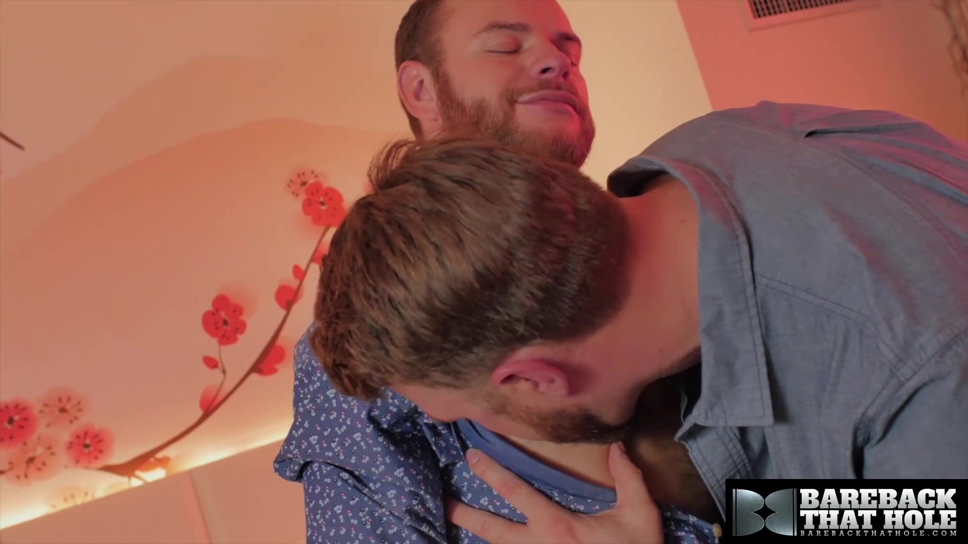 BAREBACKTHATHOLE Brutus Hitchcock And Parker Allen Having An Intense Bareback Session