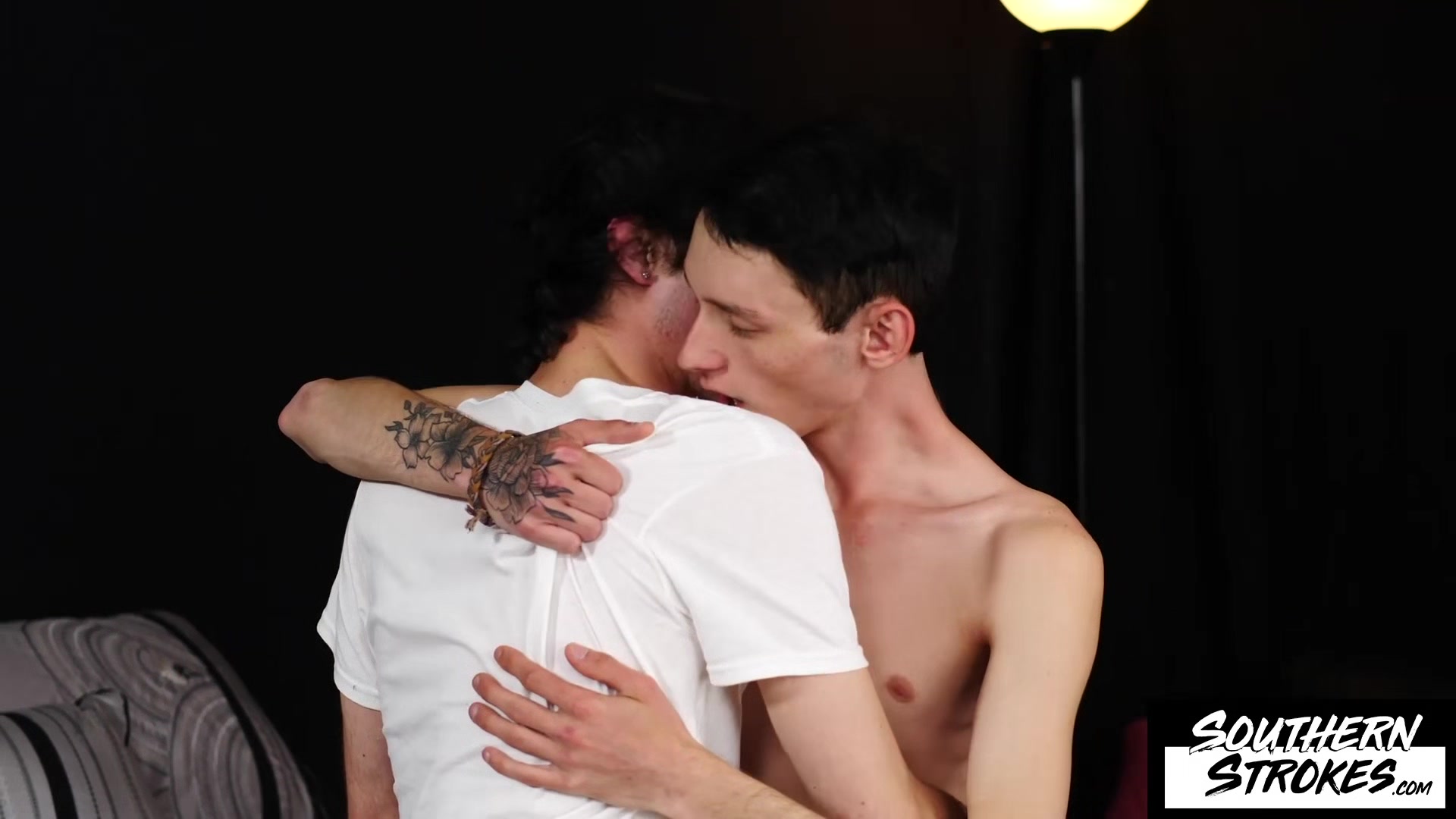 SOUTHERNSTROKES Inked Twink Adam Strong Barebacks Justin Stone