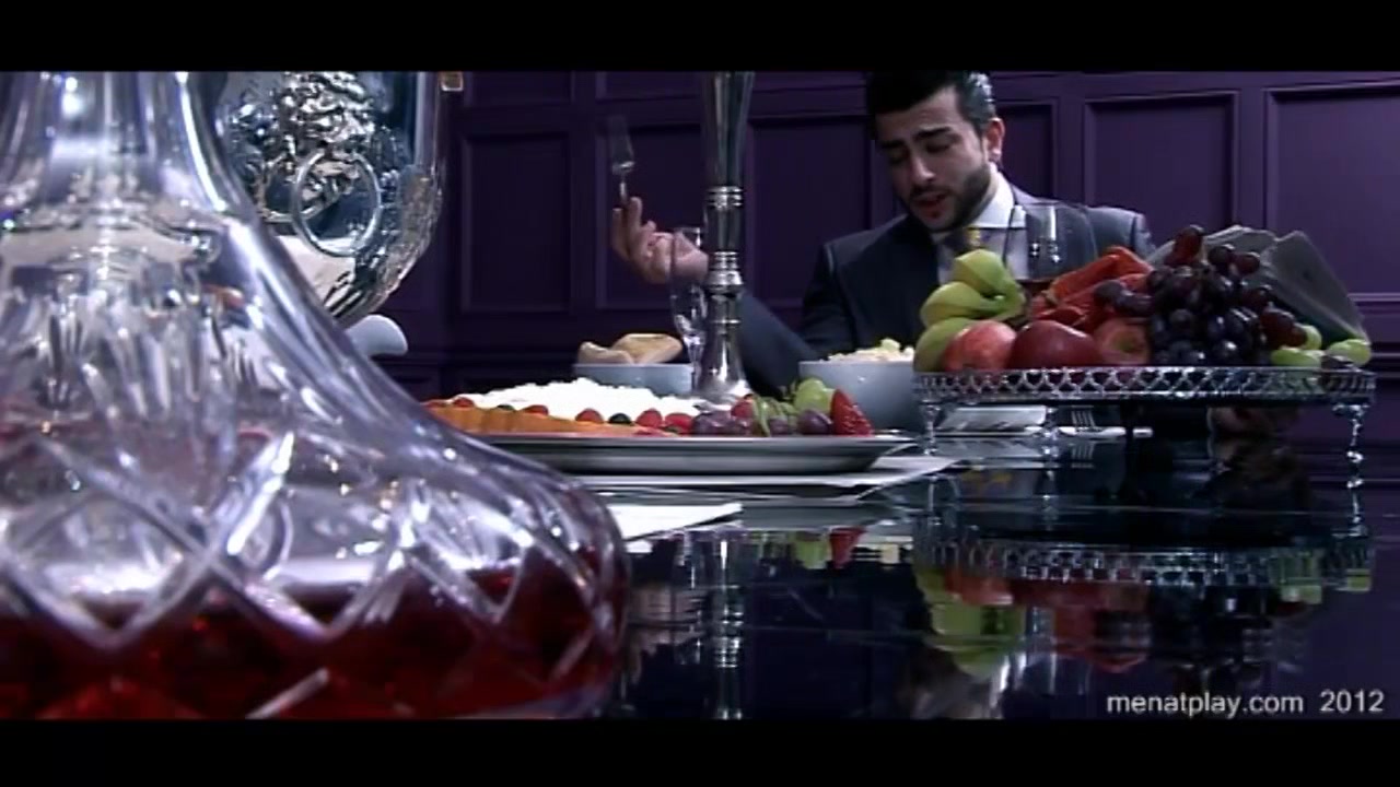 Food Fight - MENatPLAY