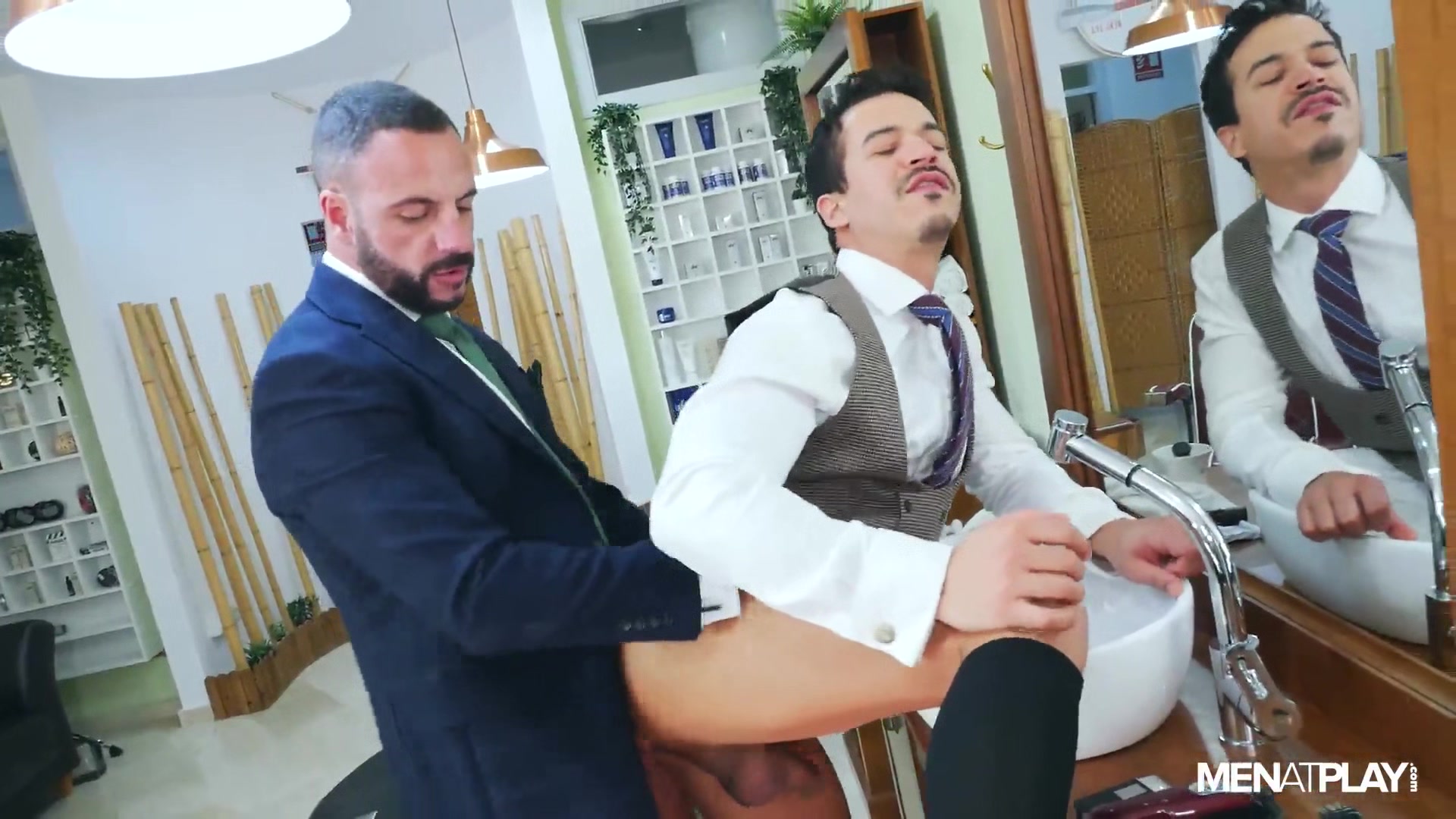 Barbershop Play 2 - MENatPLAY