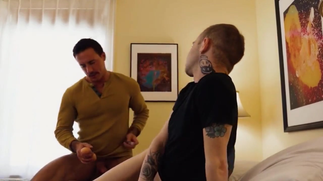 A Good Stepdad Fucks His Stepson