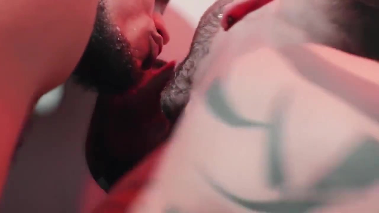 Louis Ricaute And Antonio Miracle Gloryhole Gay Porn