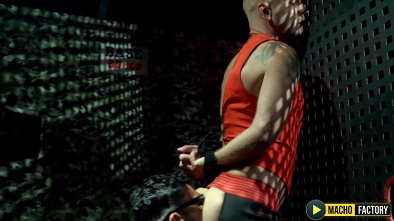 MachoFactory: Viktor Rom Takes Control of Sub Javi Hard with Forceful Thrusts