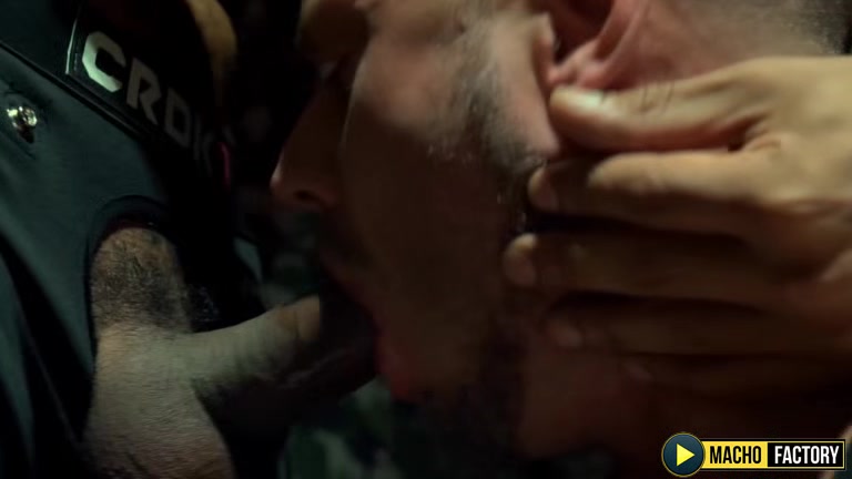 MachoFactory: Viktor Rom Takes Control of Sub Javi Hard with Forceful Thrusts