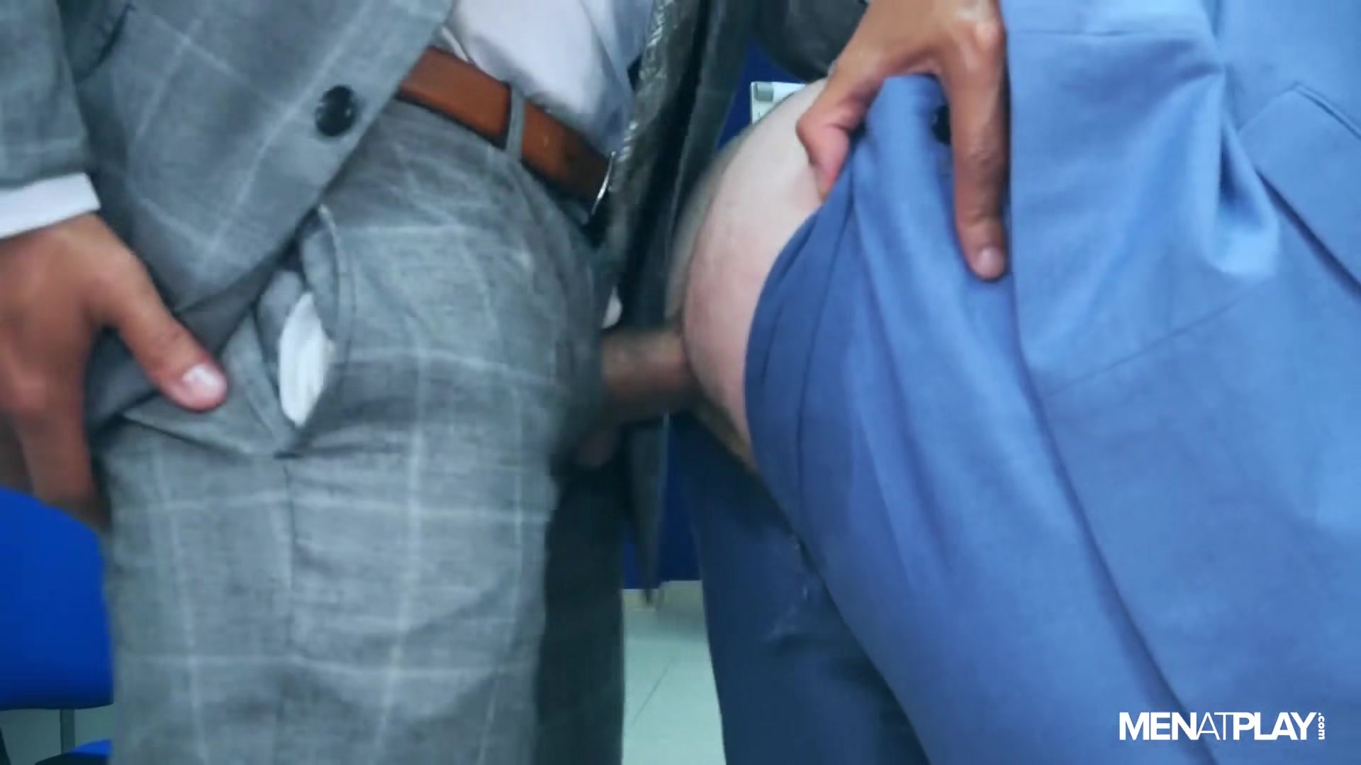 Whats Your Cock Size? - MENatPLAY