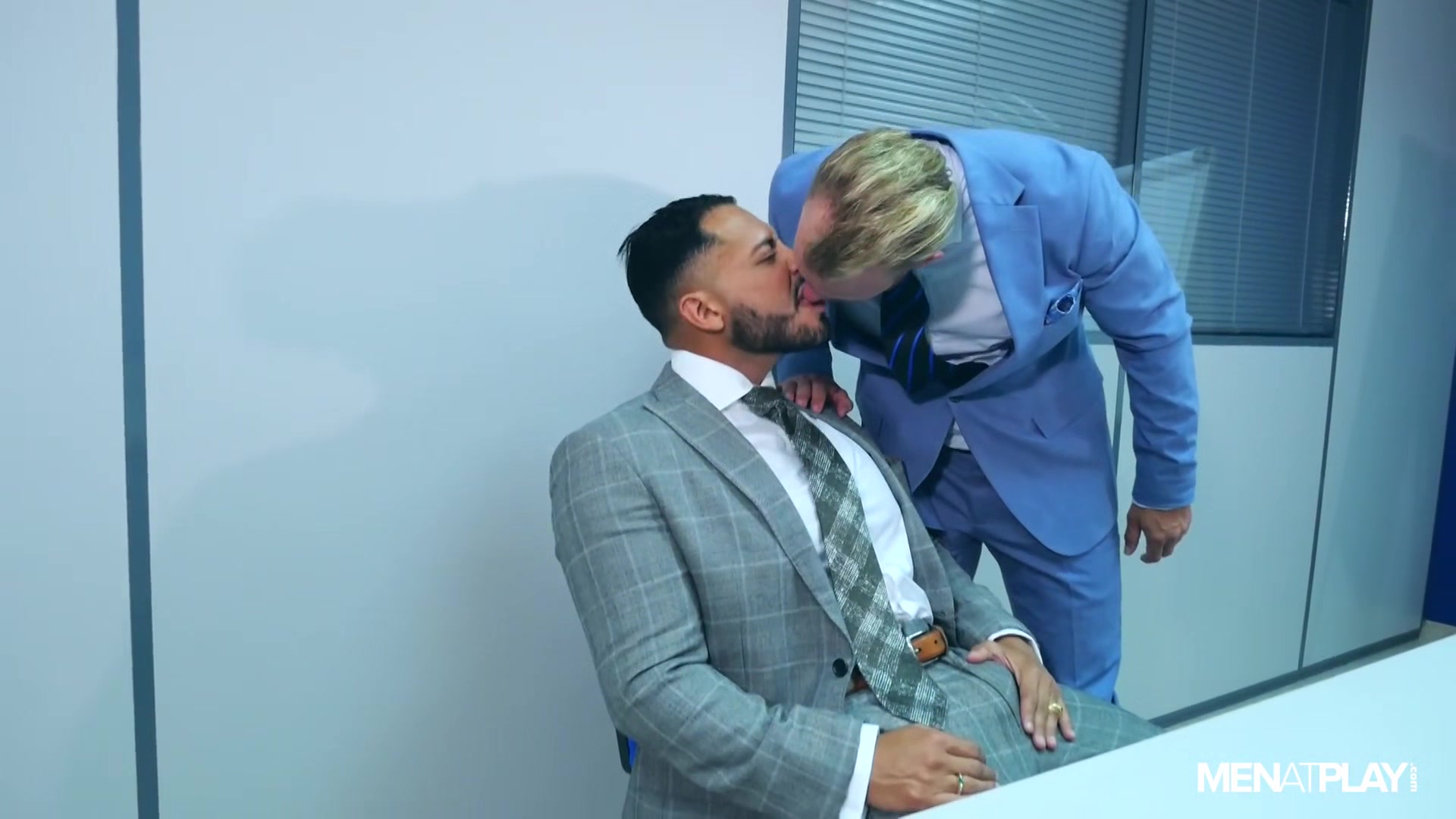 Whats Your Cock Size? - MENatPLAY