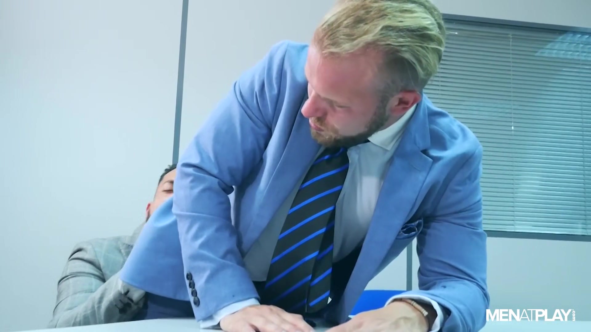 Whats Your Cock Size? - MENatPLAY