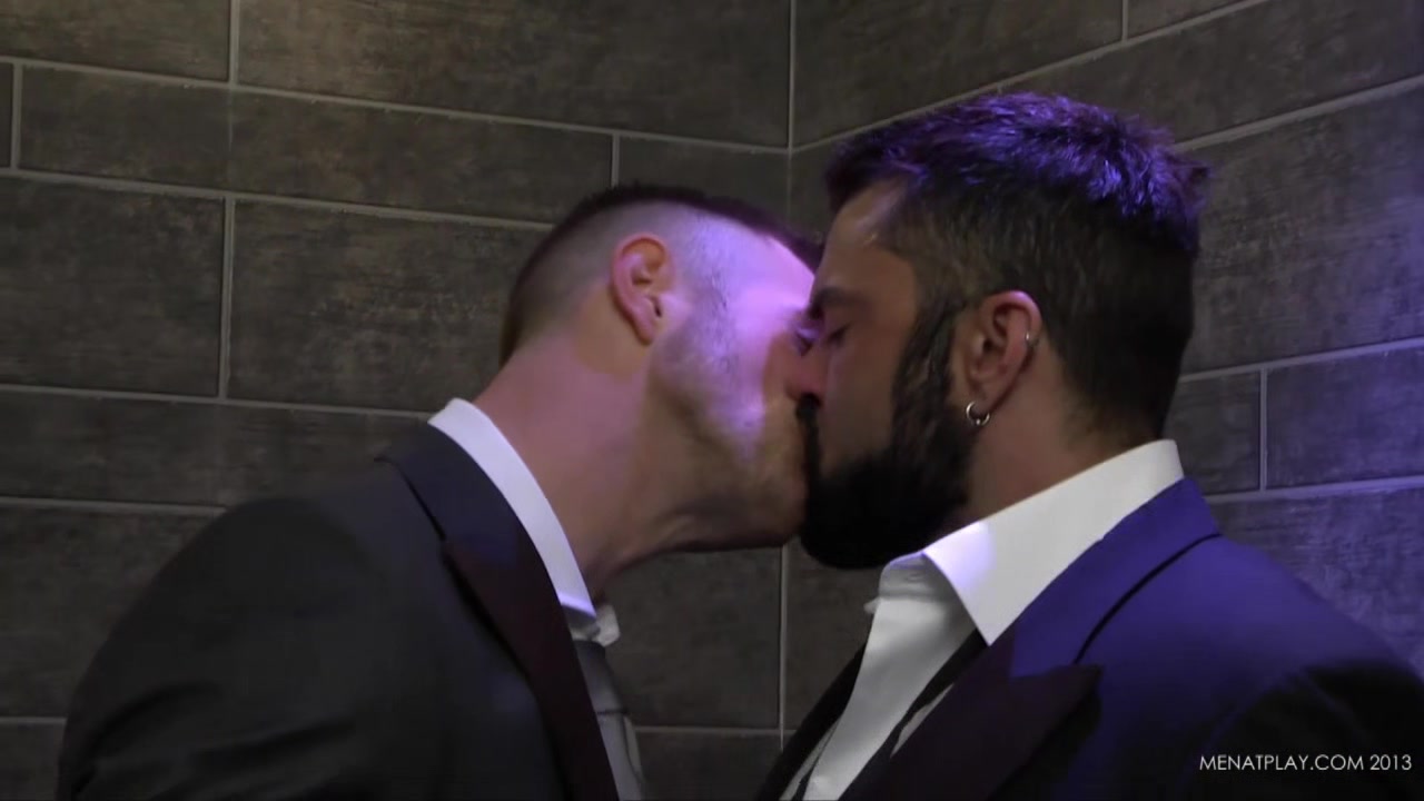 Tuxed Up - MENatPLAY