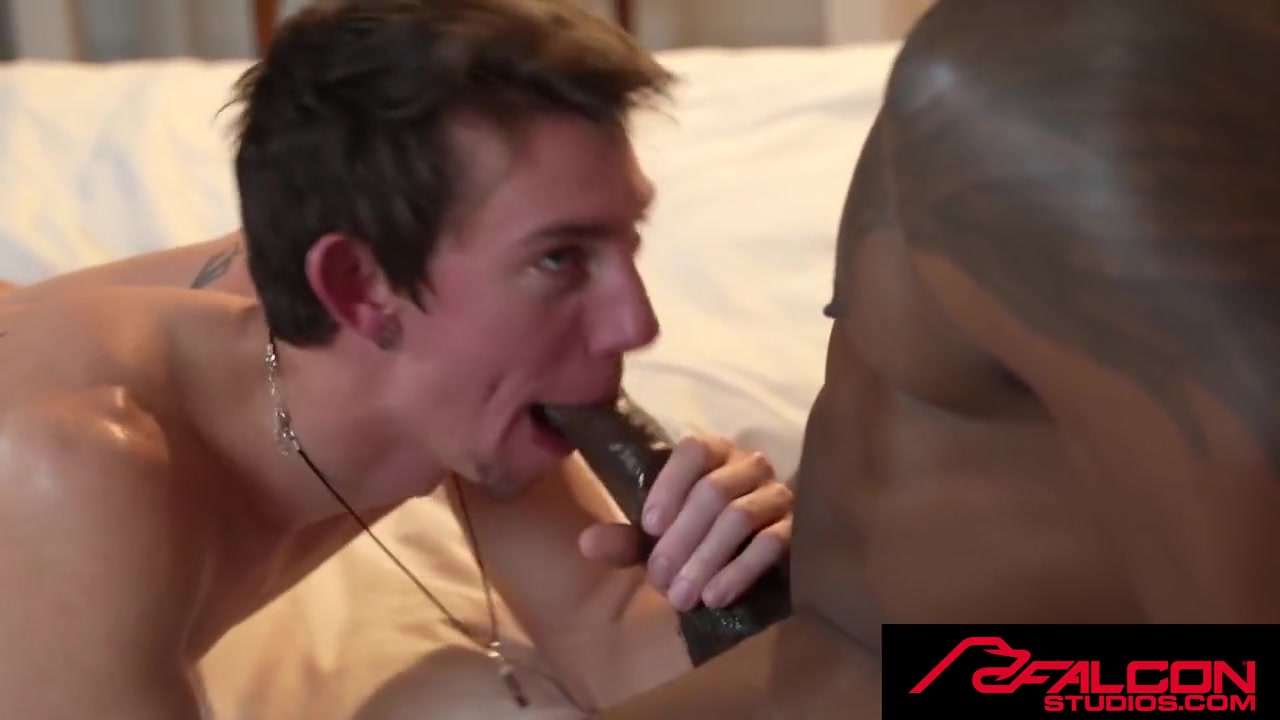 Max Konnor Shoves His Monster Cock In Jocks Ass