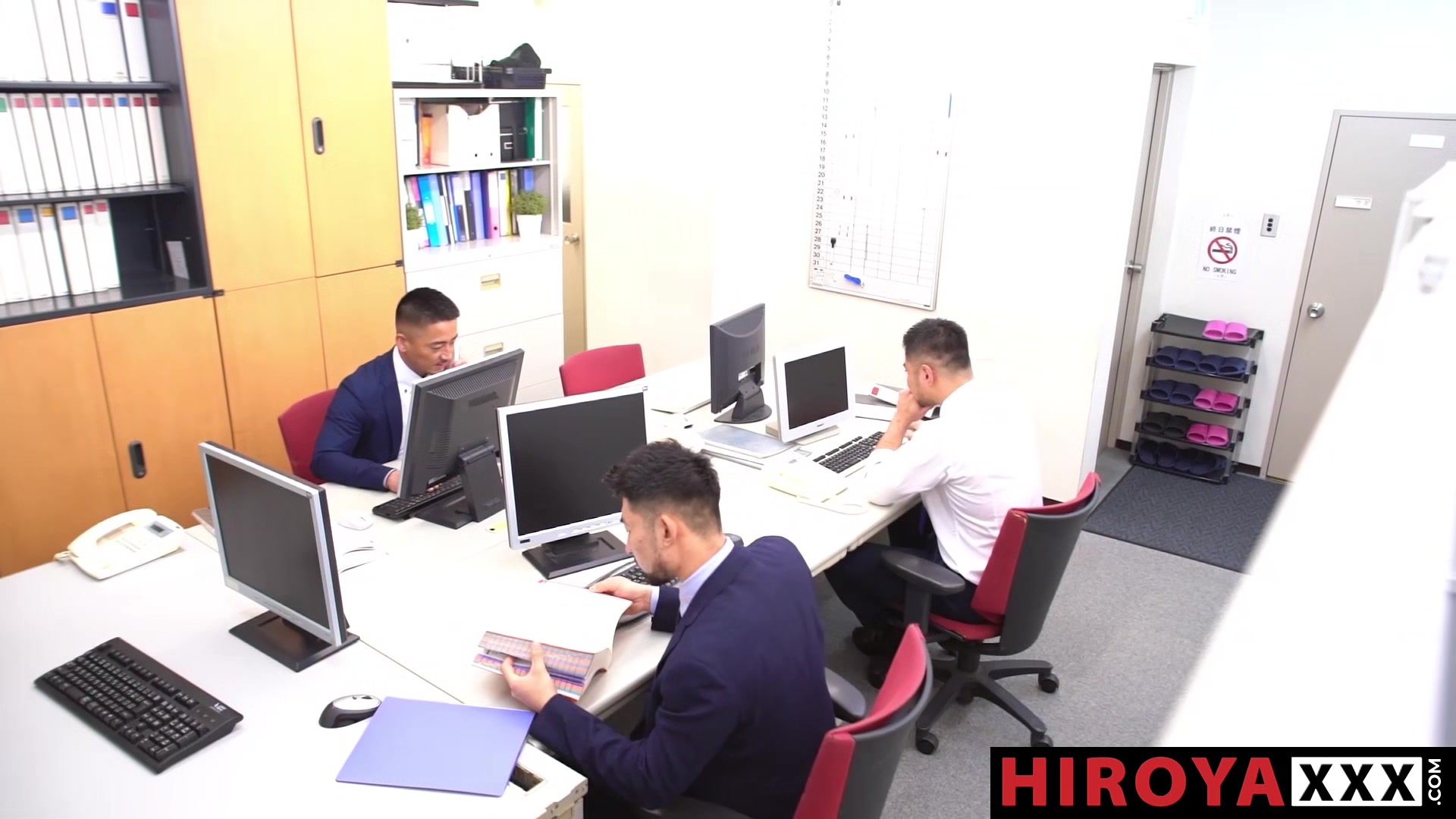 Horny Hiroya And Rio Barebacks Bao Tight Ass In POV Threesome