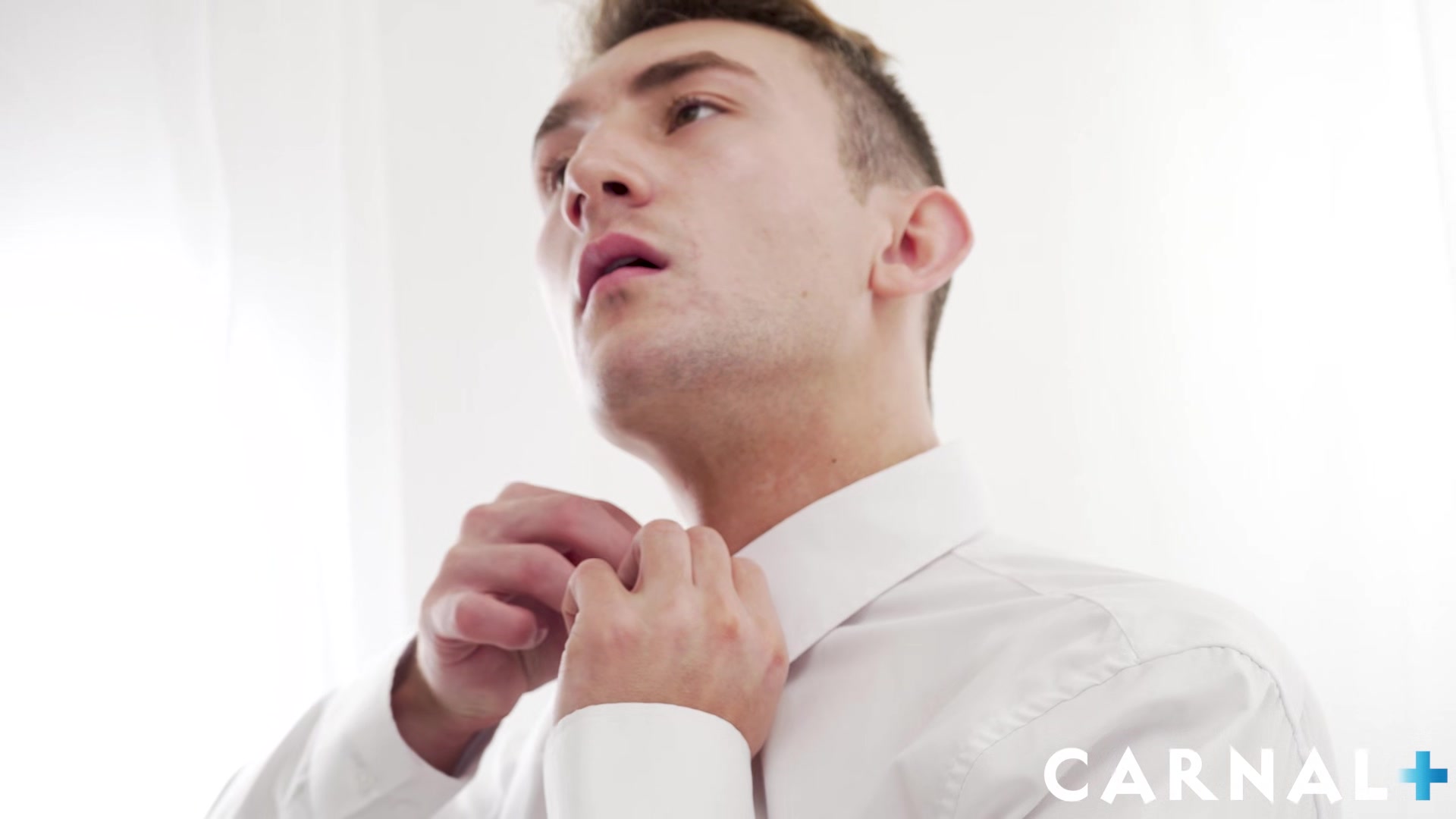 MasonicBoys - Sexy hung DILF Tyler Saint barebacks twink hard