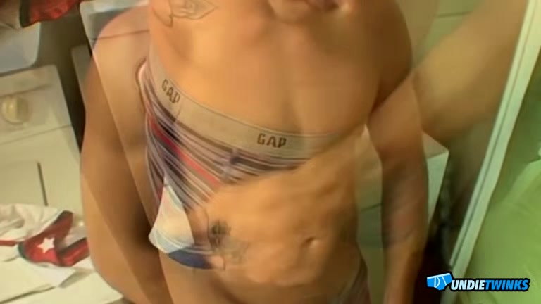 UndieTwinks: Kelly Coopers Solo Undie Session Builds To A Messy Hot Climax