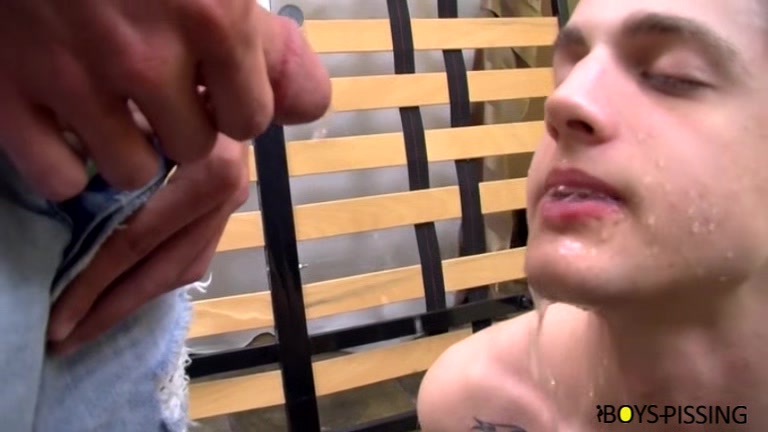BoyPissing: Tattooed Chris Porter Gets Pounded By Lusty Three Hung Tops
