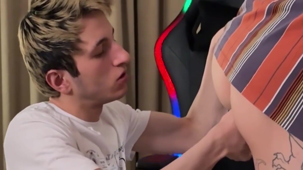 My Friend With A Big Dick Fucks Me, Deep Throat Blowjob And Tight Ass Fucking