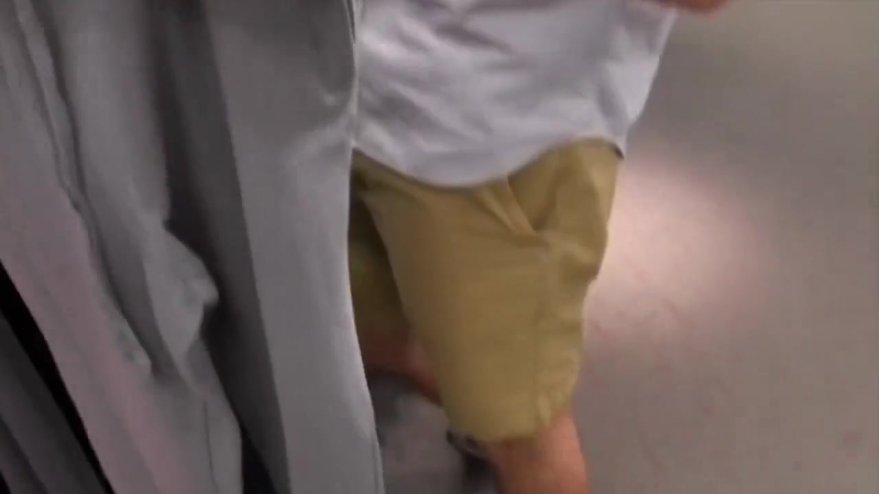 Favorite Man Holes 720p