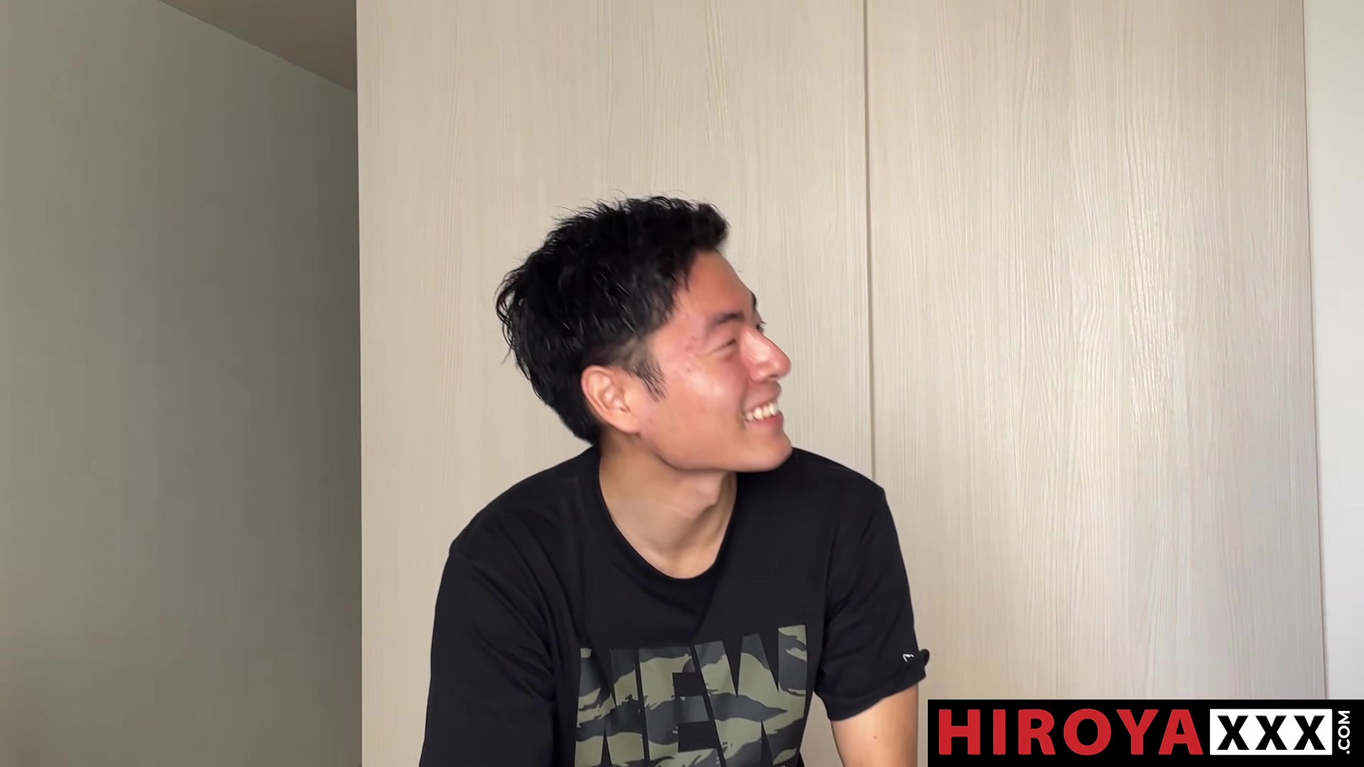 Handsome Asian Hiroya Pleases Kou Horny Hole