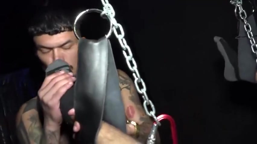 Amateurs Cruising In Mexico Sucking & Sling Fucking