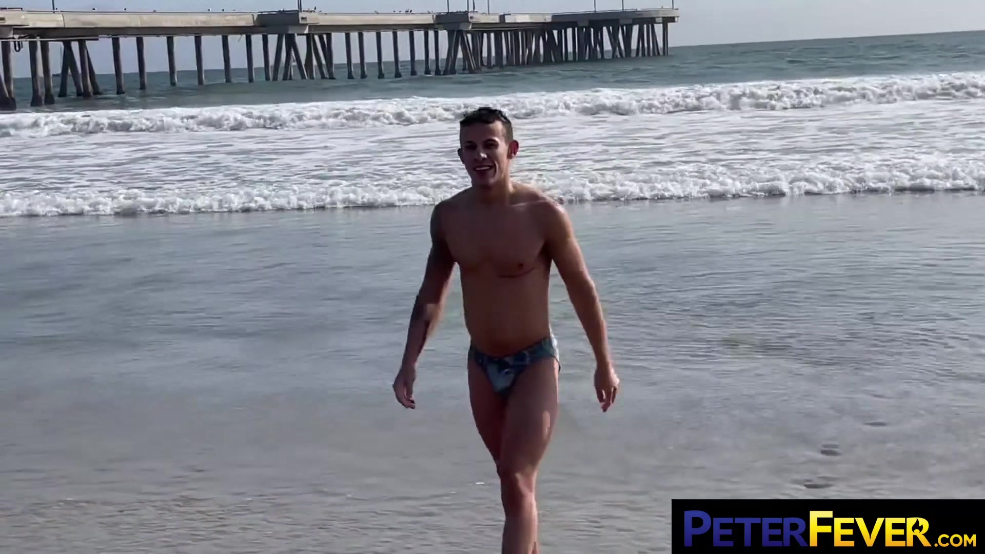 PETERFEVER Handsome Des Irez And Tyler Wu Hook Up
