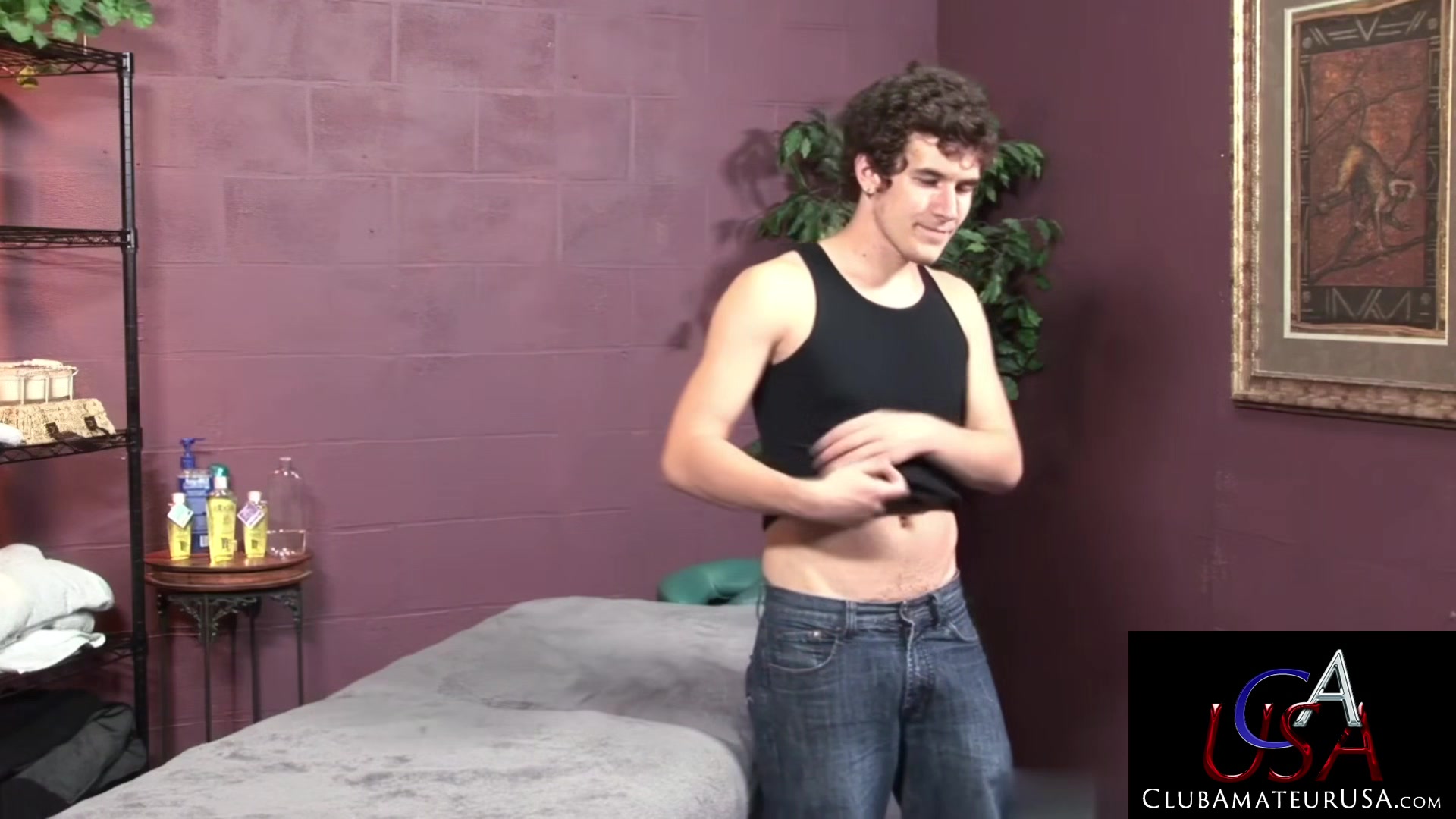 Blake Thomas Getting A Satisfying Dick Massage