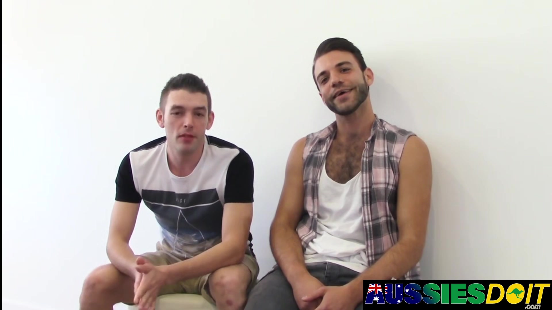 Hung Aussie Danny Fucks Lewis Horny Ass