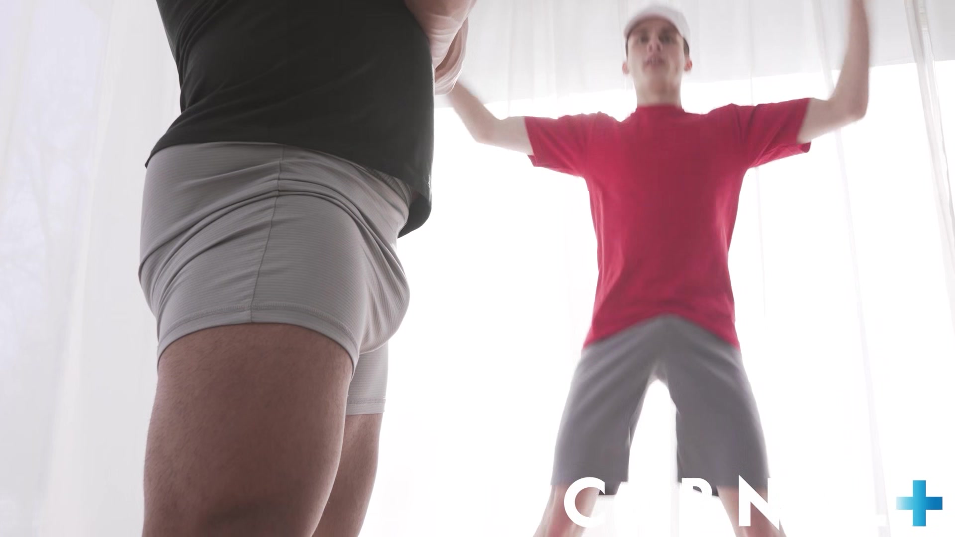 TwinkTop - Tan DILF coach trains Tyler Tanner in the art of daddy topping
