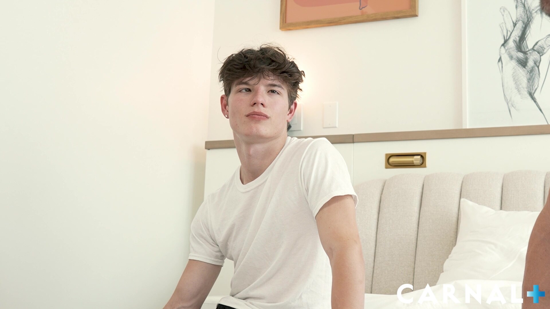 FunSizeBoys - Mr. Jay Stryker sinks his raw cock into twink bottom Kai