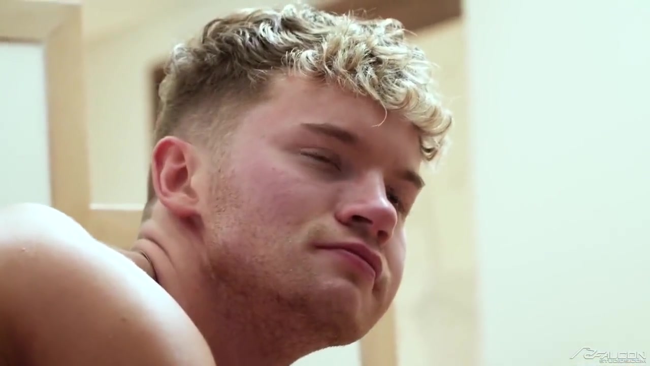 Hot Stud Fucking Blond Boy