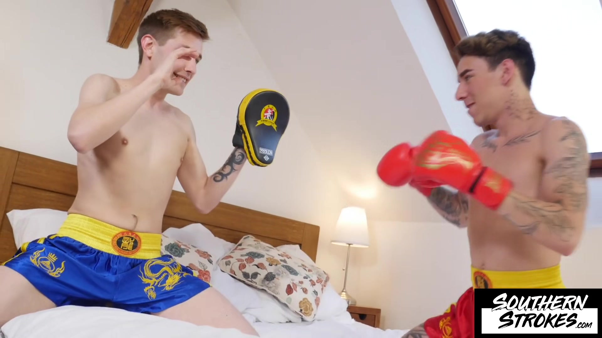 SOUTHERNSTROKES Tattooed Roman Capellini Hooks Up With Evan Novak