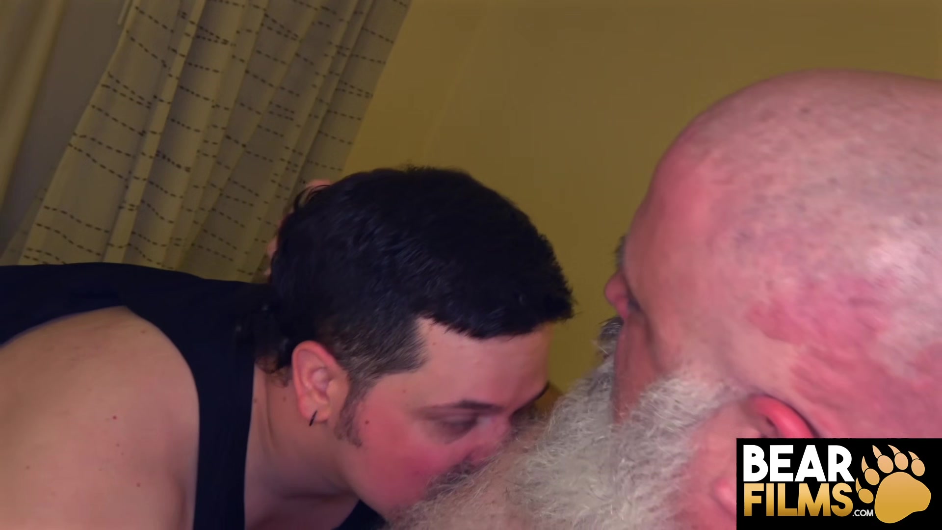 BEARFILMS Chubby Bear Cliff Boyd Fucked By Jackson Boyd