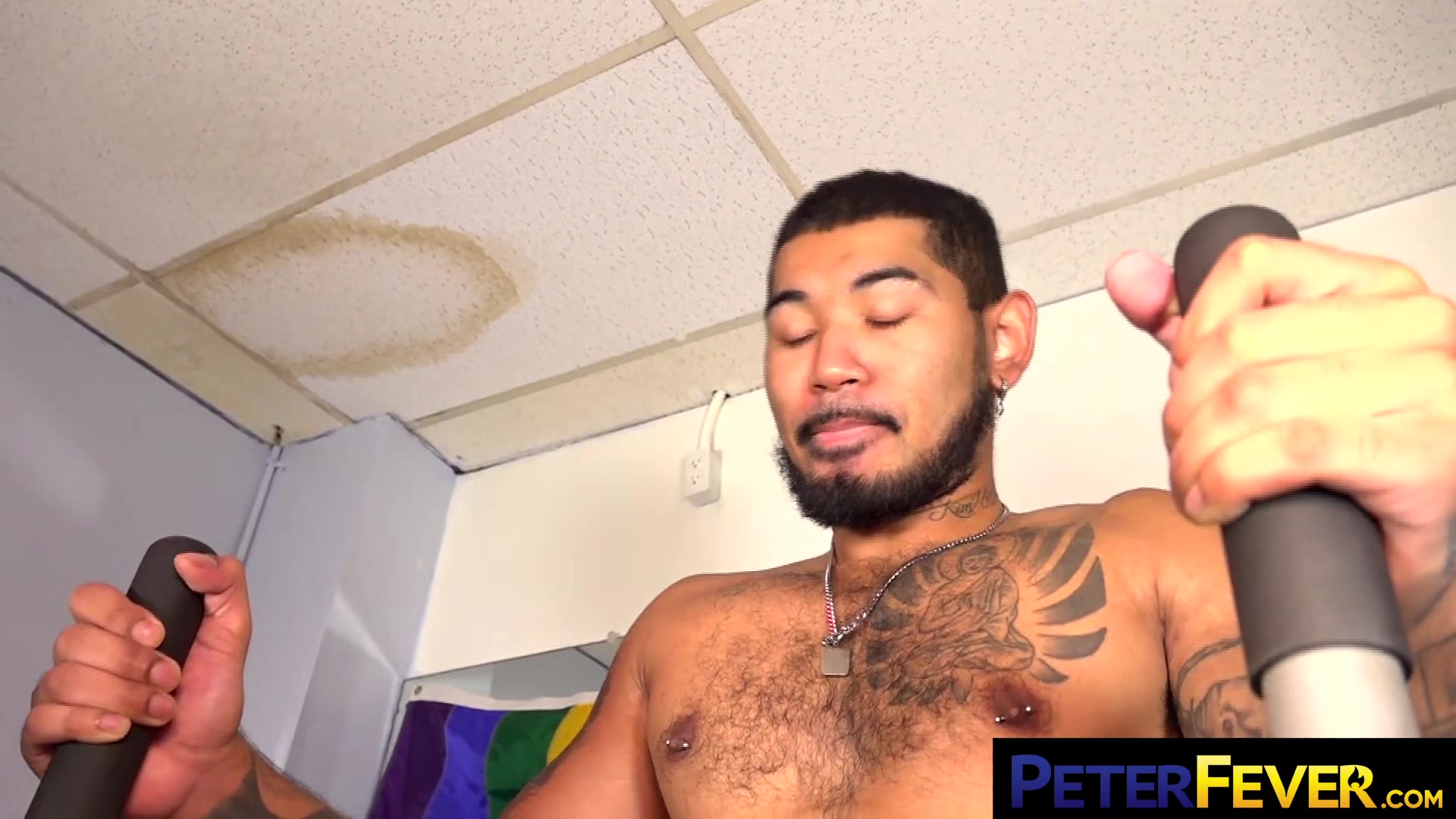 PETERFEVER Tattooed Des Irez Gives Jon Darra A Satisfying Bareback