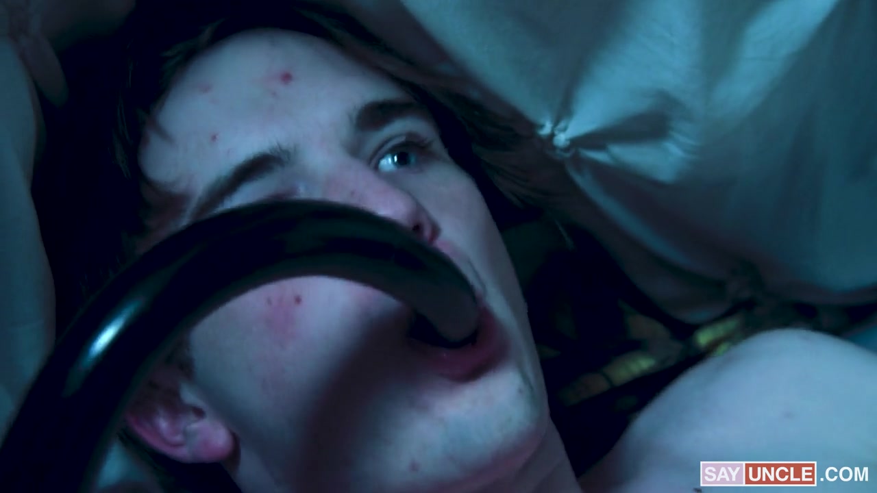 Stranger Twinks: Chapter One - TwinkTrade