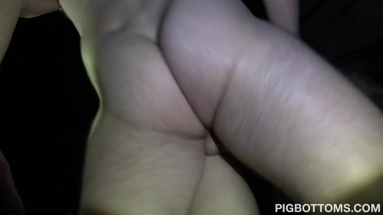 Job Cums Second - PigBottoms
