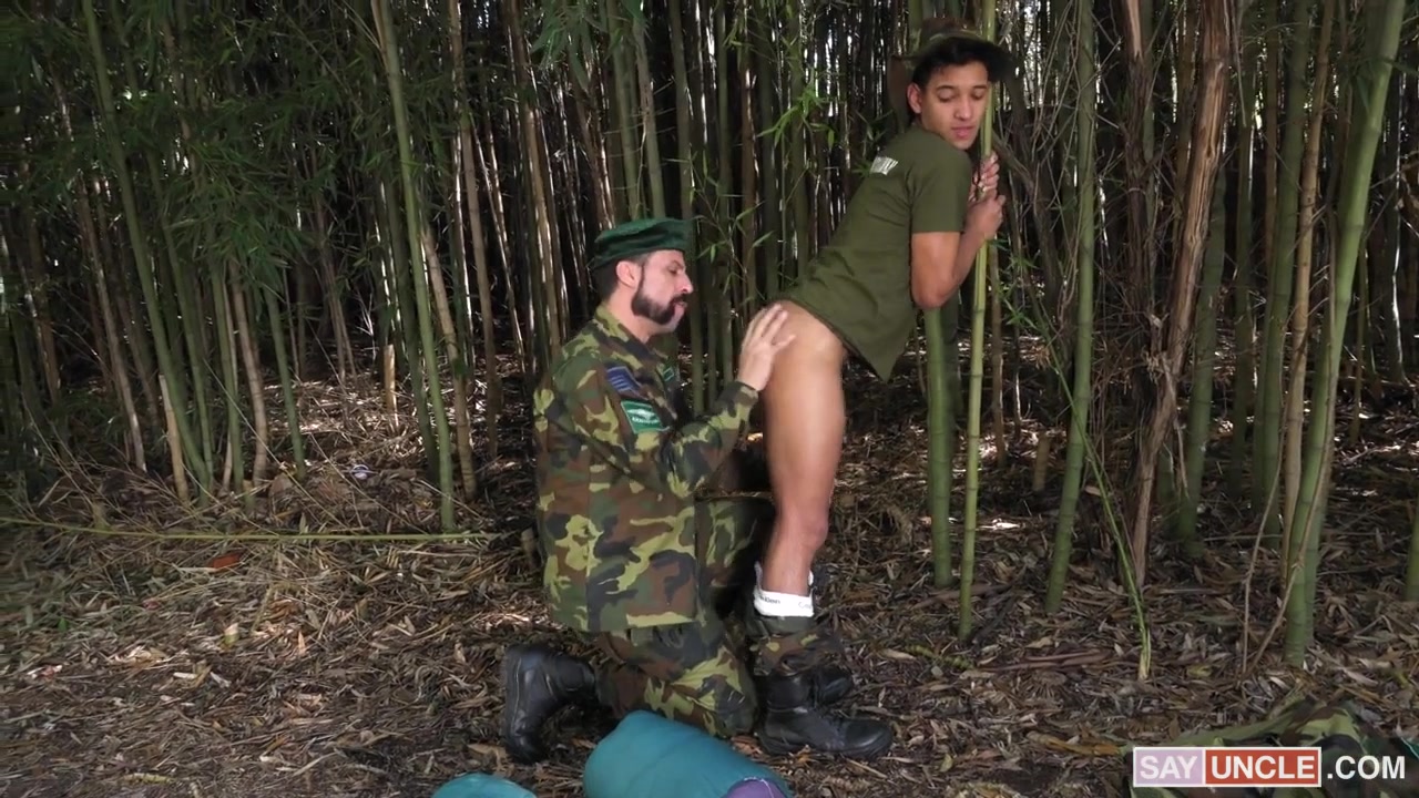 Heavy Load - MilitaryDick