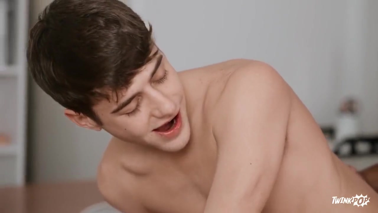 Gay Couple Fun (study Fuck Buddies - Joey Mills, Amone Bane)