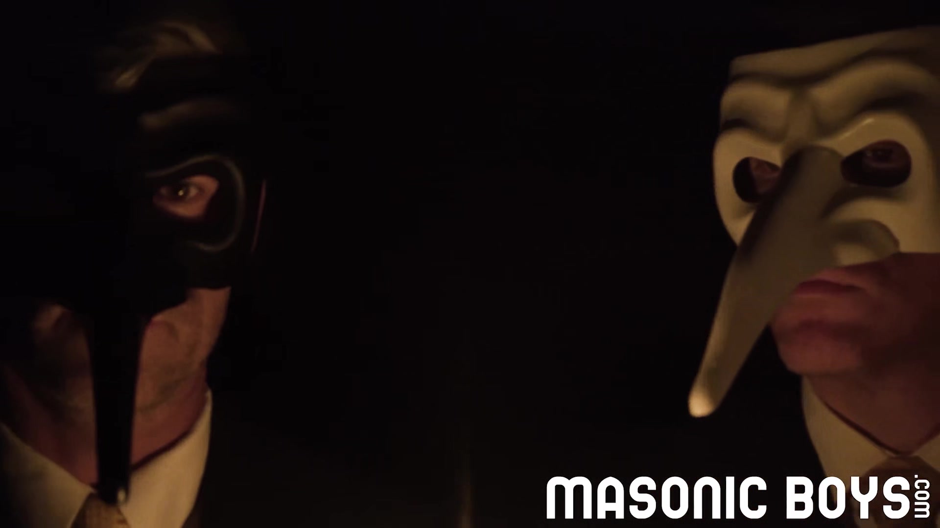 MasonicBoys - Master Matthew Figata plows Maxx Monroe on his office desk