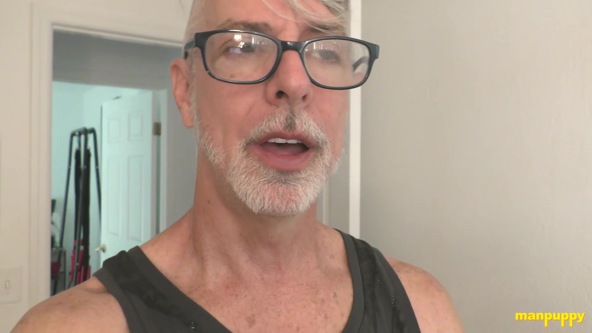 ManPuppy: Richard Lennox Gets Wild In His Solo Cock Teasing Sesh