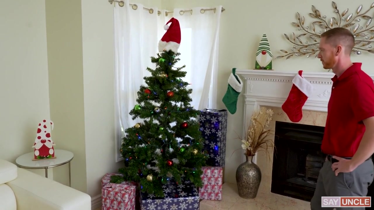 I'll be Hole for Christmas - SayUncleFeatures