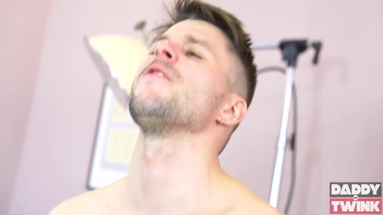 Cute Twink Nick Moon Fucked By Dmitry Osten