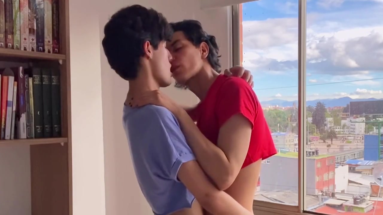 Femboys Twinks Fucking Bareback With Their Big Cocks