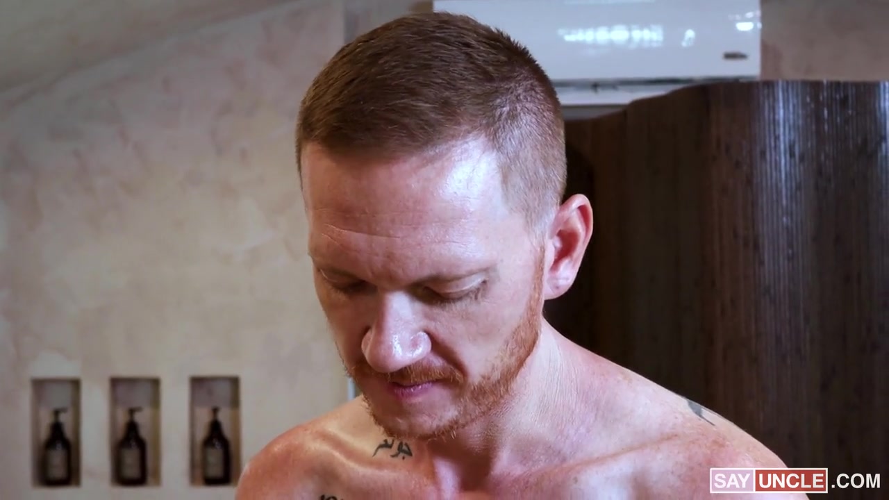 Our Hot Tub Secret - FamilyDick