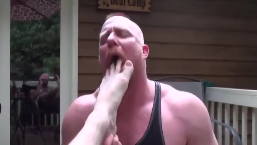 Ginger Villein Deep-throats Grizzly
