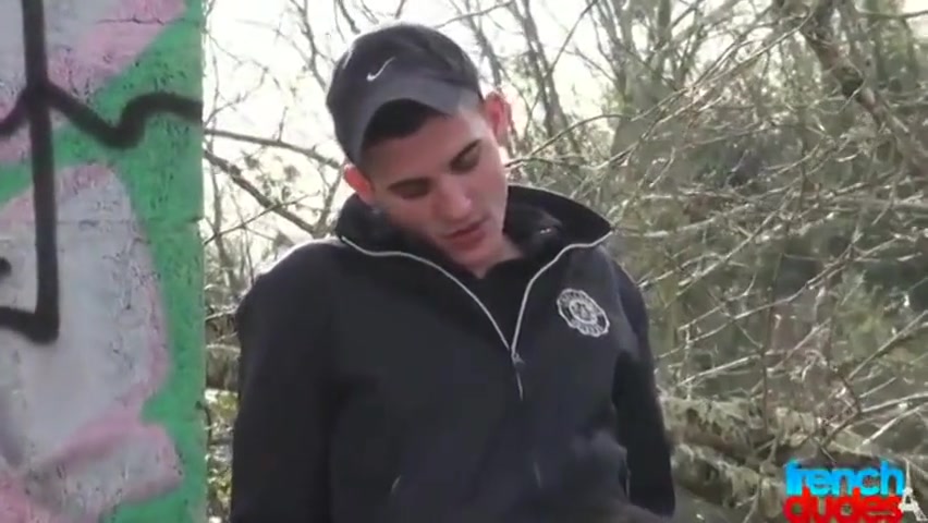 Kamel On Mike Tiger