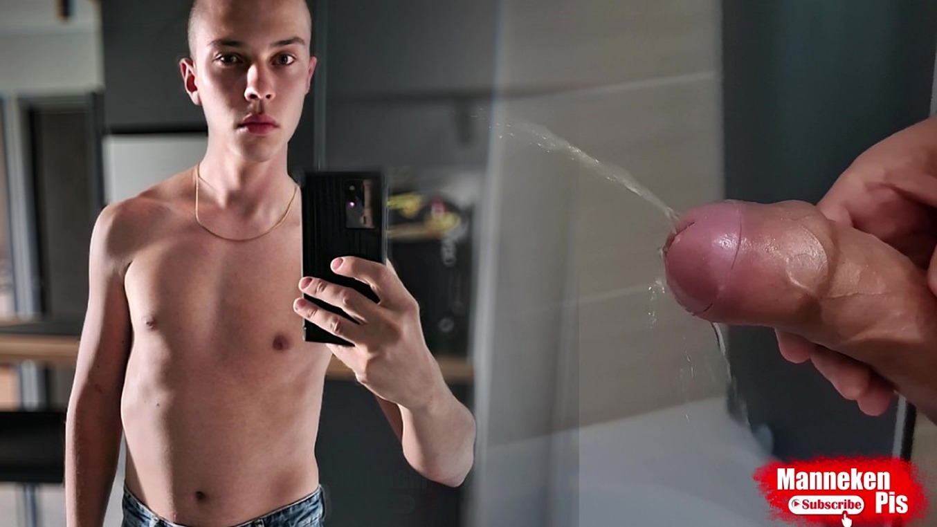 Erection Cock Long Pissing In The Bathroom - Pissvids